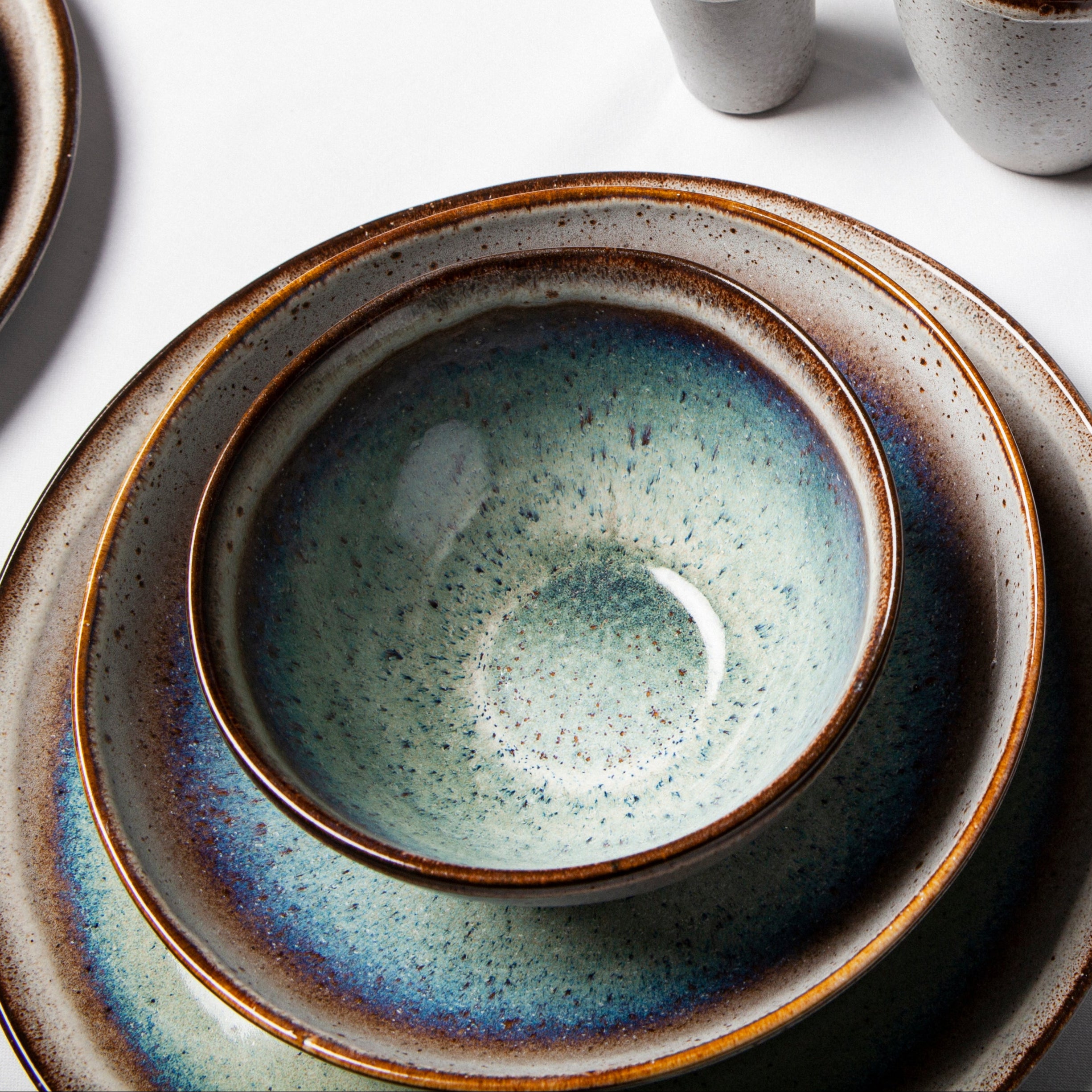 Cerayla Serving Bowl – handgefertigte Keramik aus Portugal | Mediteramics