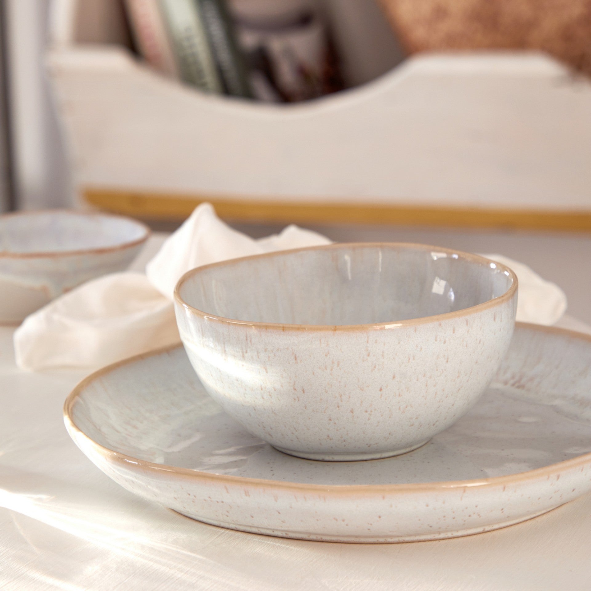 Marvella Dinner Plate – handgefertigte Keramik aus Portugal | Mediteramics