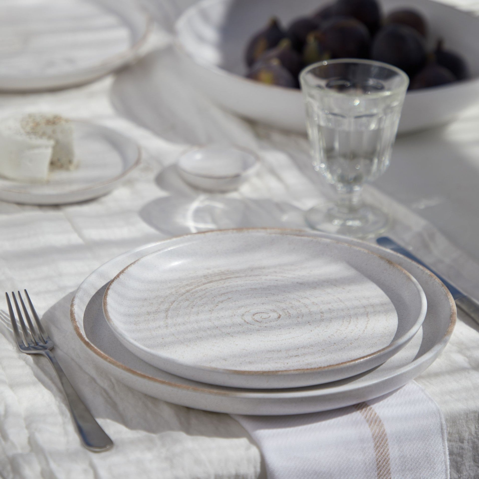 Alviva Salad/Dessert Plate – handgefertigte Keramik aus Portugal | Mediteramics