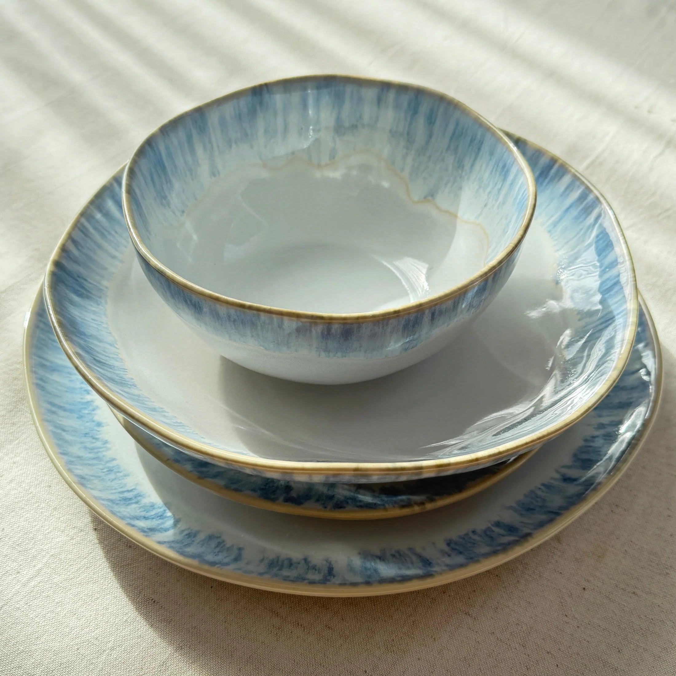 Azurio 24-piece tableware set