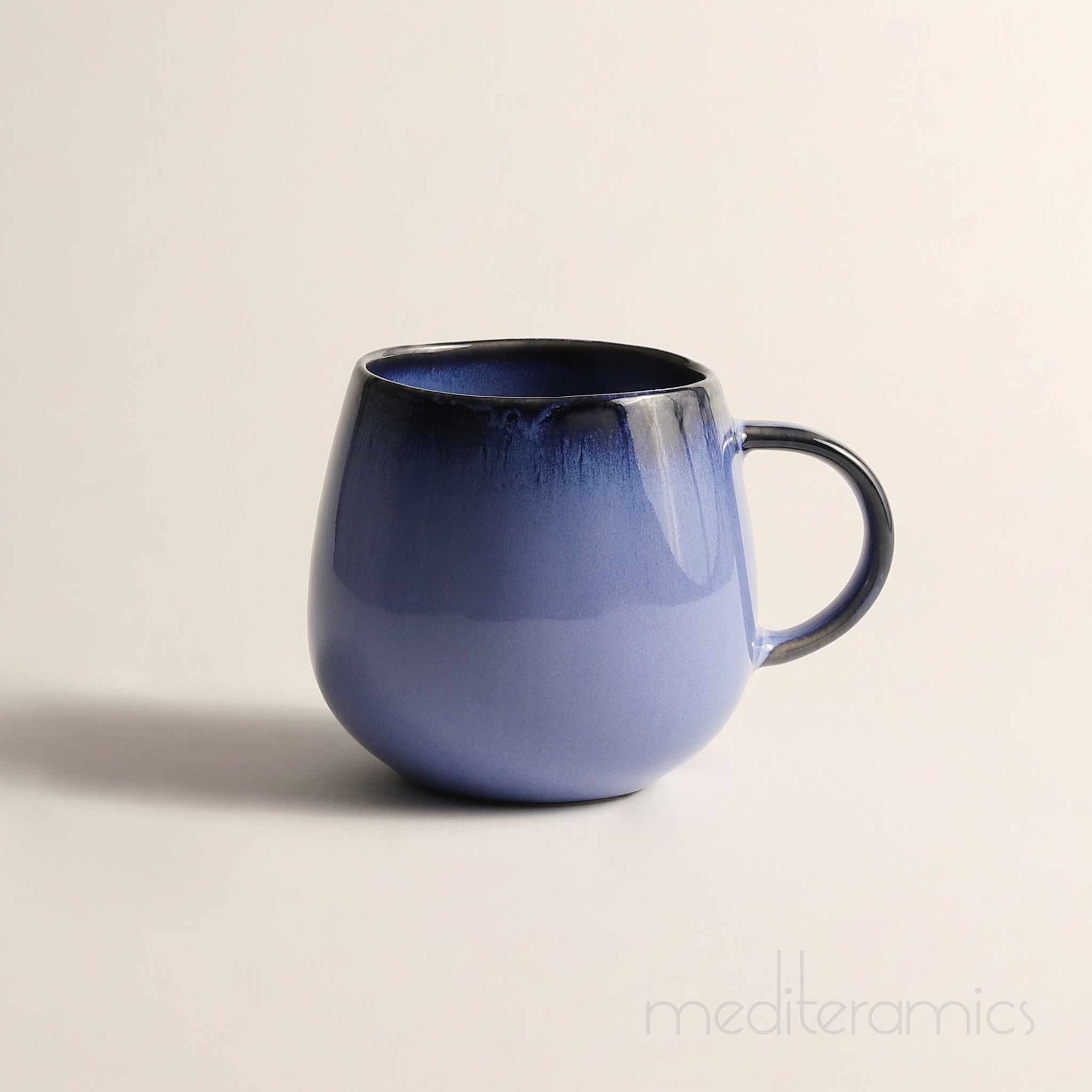 Noctera große Tasse – handgefertigte Keramik aus Portugal | Mediteramics