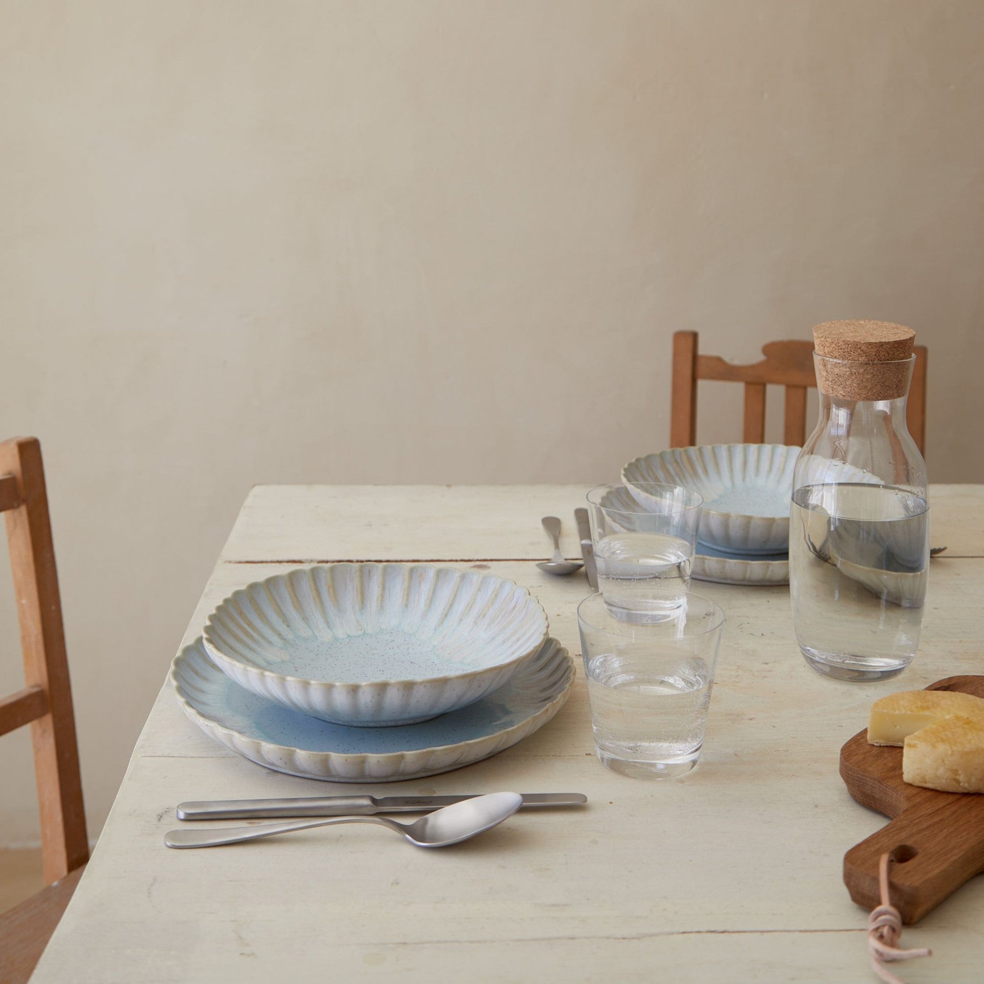 Nuretta Dinner Plate – handgefertigte Keramik aus Portugal | Mediteramics