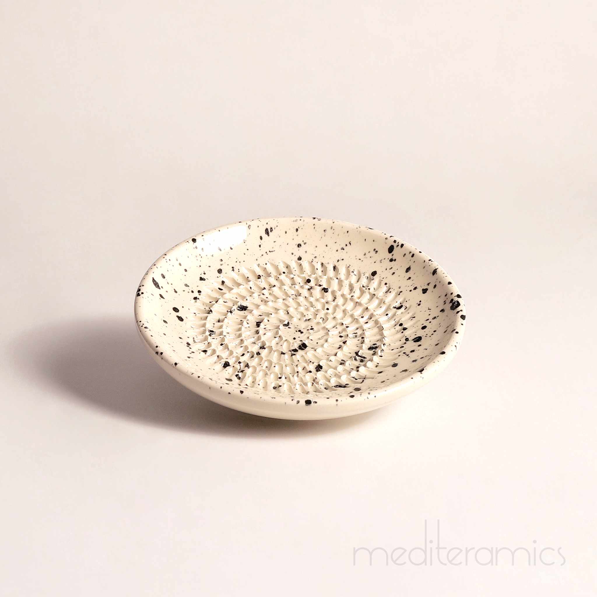 Reibeteller – traditionelle mediterrane Keramik, handgefertigt in Portugal | Mediteramics