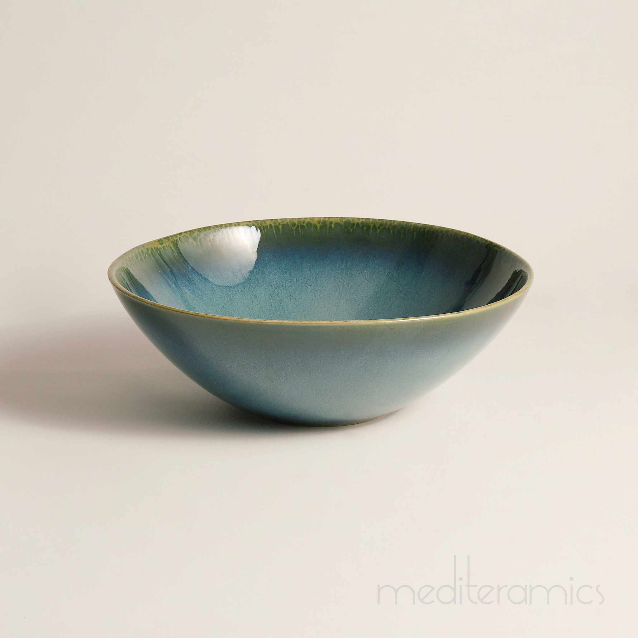 Velmira Serving Bowl - handgefertigte Keramik aus Portugal | Mediteramics